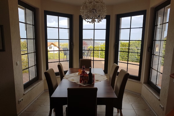 Foto van Groepsaccommodatie met zwembad in Ballenstedt - Vakantiehuis in Ballenstedt - DiningRoom