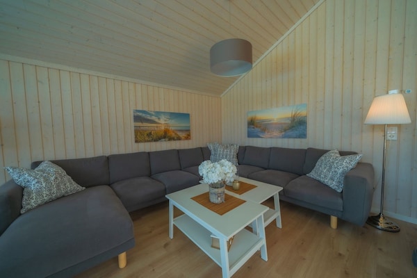 Foto van Vakantiehuis met zwembad en sauna aan het Duemmermeer - LivingRoom