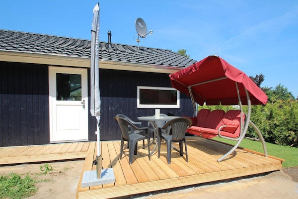 Foto van Vakantiehuis met zwembad en sauna aan het Duemmermeer - TerraceBalcony