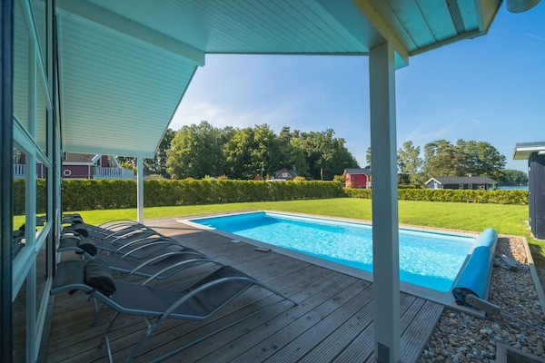 Foto van Vakantiehuis met zwembad en sauna aan het Duemmermeer - PoolOfHouse