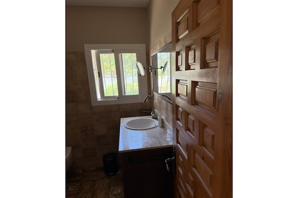 Foto van Benissa Villa met zwembad - Vakantiehuis in Benissa - BathRoom