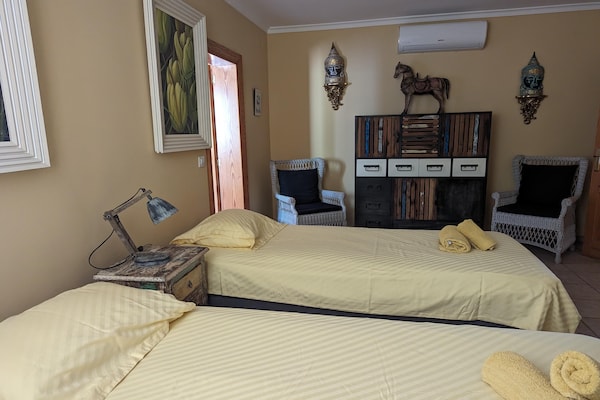 Foto van Benissa Villa met zwembad - Vakantiehuis in Benissa - BedRoom