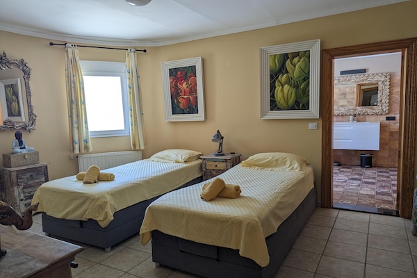 Foto van Benissa Villa met zwembad - Vakantiehuis in Benissa - BedRoom