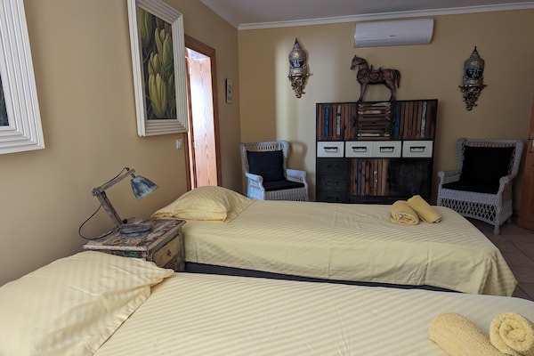 Foto van Benissa Villa met zwembad - Vakantiehuis in Benissa - BedRoom