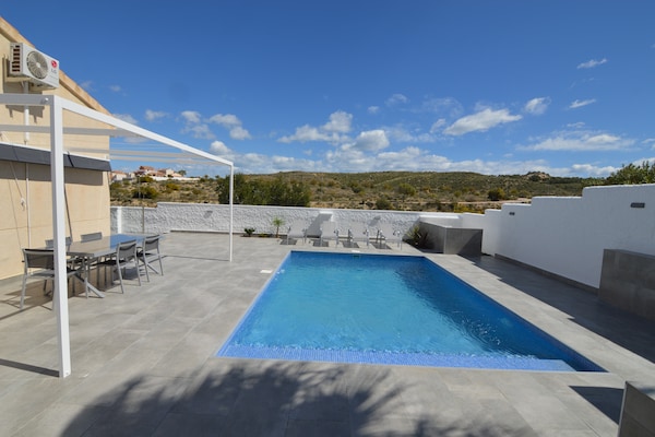 Foto van Vakantiehuis Rojales bij Golfbaan - Vakantiehuis in Rojales, Ciudad Quesada - PoolOfHouse