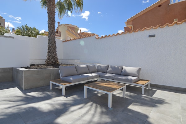 Foto van Vakantiehuis Rojales bij Golfbaan - Vakantiehuis in Rojales, Ciudad Quesada - GardenSummer
