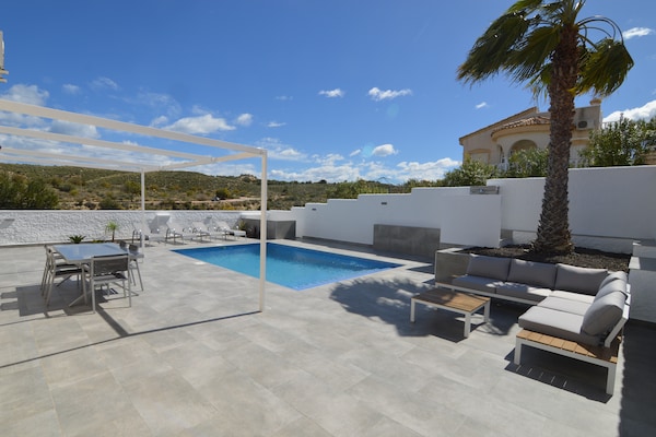 Foto van Vakantiehuis Rojales bij Golfbaan - Vakantiehuis in Rojales, Ciudad Quesada - GardenSummer