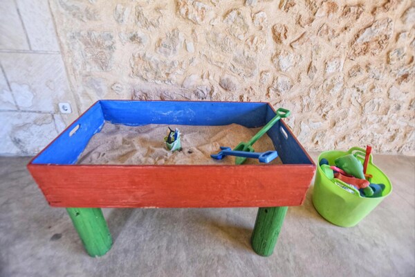 Foto van Boerderij op Mallorca met zwembad & uitzicht - Vakantiehuis in Villafranca de Bonany - Facilities