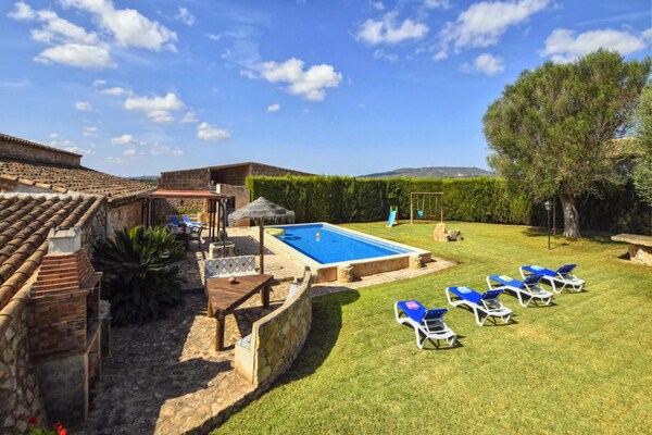 Foto van Boerderij op Mallorca met zwembad & uitzicht - Vakantiehuis in Villafranca de Bonany - PoolOfHouse
