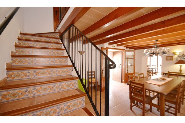 Foto van Villa en tuin op het platteland - Vakantiehuis in Felanitx - Landing