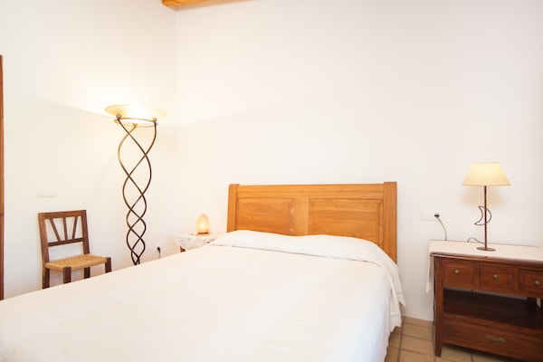 Foto van Tramuntana Retreat & Zwembad - Vakantiehuis in Selva, Illes Balears - BedRoom