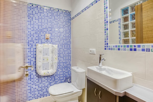 Foto van Vakantiehuis met patio en privé zwembad - Vakantiehuis in Ciudad Real - BathRoom