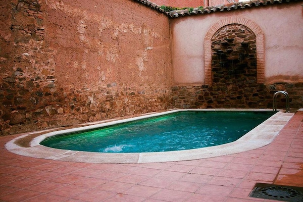 Foto van Vakantiehuis met patio en privé zwembad - Vakantiehuis in Ciudad Real - AreaSummer1KM
