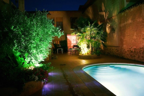 Foto van Vakantiehuis met patio en privé zwembad - Vakantiehuis in Ciudad Real - PoolOfHouse