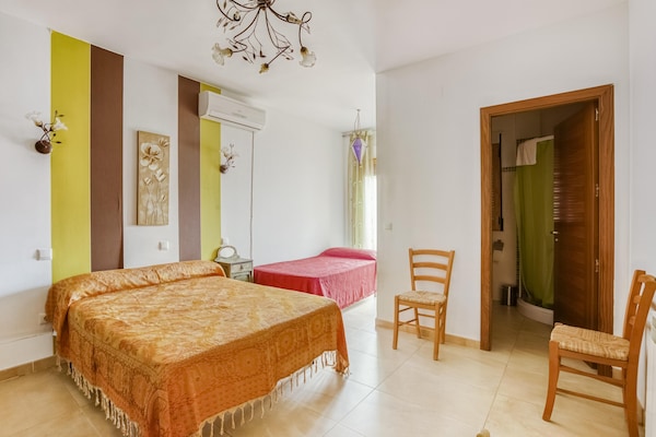 Foto van Vakantiehuis met patio en privé zwembad - Vakantiehuis in Ciudad Real - BedRoom
