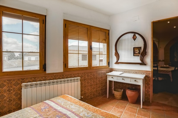 Foto van Vakantiehuis met patio en privé zwembad - Vakantiehuis in Ciudad Real - BedRoom