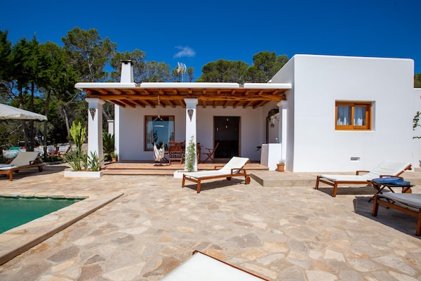 Foto van Vakantiehuis met privé zwembad - Vakantiehuis in San Carlos - ExteriorSummer