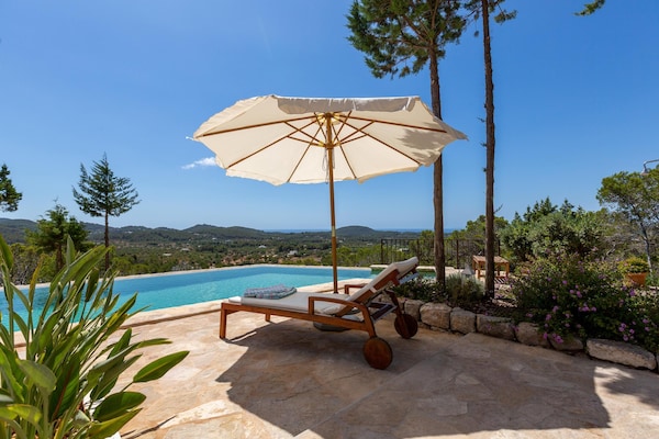 Foto van Vakantiehuis met privé zwembad - Vakantiehuis in San Carlos - PoolOfHouse