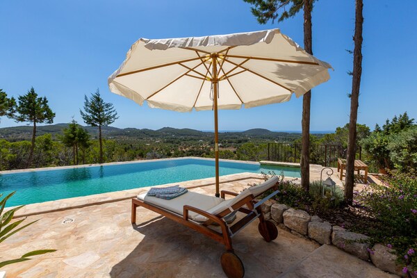 Foto van Vakantiehuis met privé zwembad - Vakantiehuis in San Carlos - PoolOfHouse