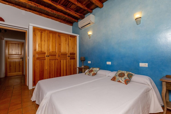 Foto van Vakantiehuis met privé zwembad - Vakantiehuis in San Carlos - BedRoom