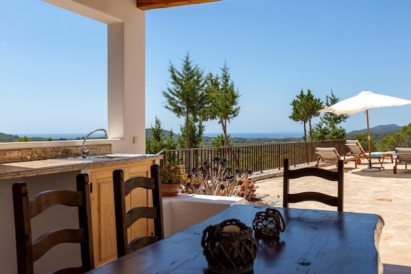 Foto van Vakantiehuis met privé zwembad - Vakantiehuis in San Carlos - TerraceBalcony