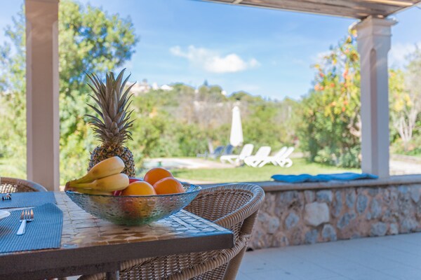 Foto van Ca'n Pou Vell - Villa met privézwembad in Búger - Vakantiehuis in Búger, Illes Balears - Ambiance