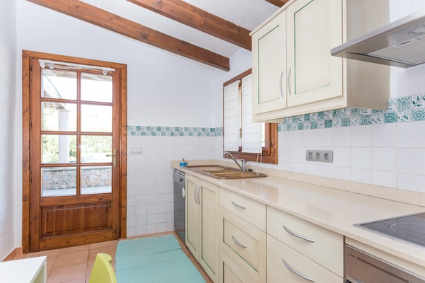Foto van Ca'n Pou Vell - Villa met privézwembad in Búger - Vakantiehuis in Búger, Illes Balears - Kitchen