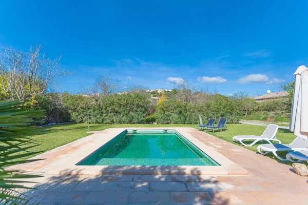 Foto van Ca'n Pou Vell - Villa met privézwembad in Búger - Vakantiehuis in Búger, Illes Balears - PoolOfHouse