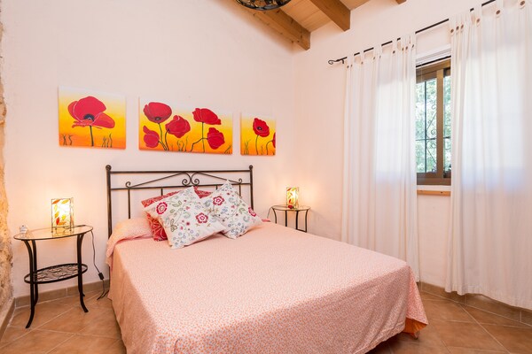 Foto van Sa Figuera Blanca - Villa met privézwembad - Vakantiehuis in Buger, Illes Balears - ExteriorSummer