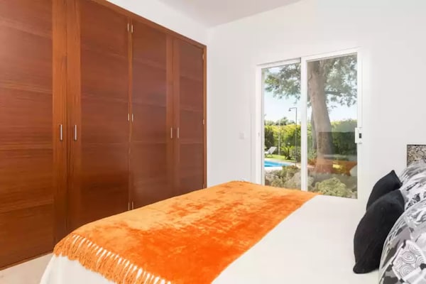 Foto van Villa in Inca met zwembad en prachtig uitzicht - Vakantiehuis in Inca, Illes Balears - BedRoom
