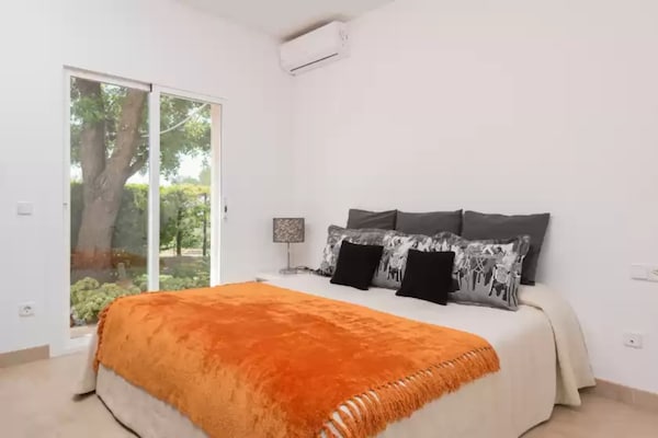 Foto van Villa in Inca met zwembad en prachtig uitzicht - Vakantiehuis in Inca, Illes Balears - BedRoom