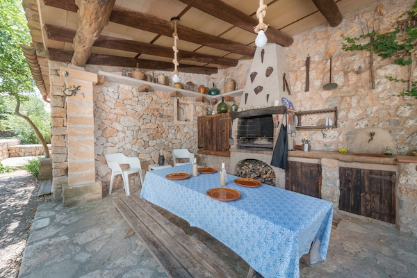 Foto van Rustige finca met uitzicht op het zwembad - Vakantiehuis in Manacor, Illes Balears - TerraceBalcony