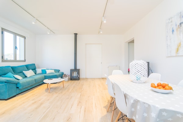 Foto van Mountain View Retreat Artà - Vakantiehuis in Artà, Illes Balears - LivingRoom