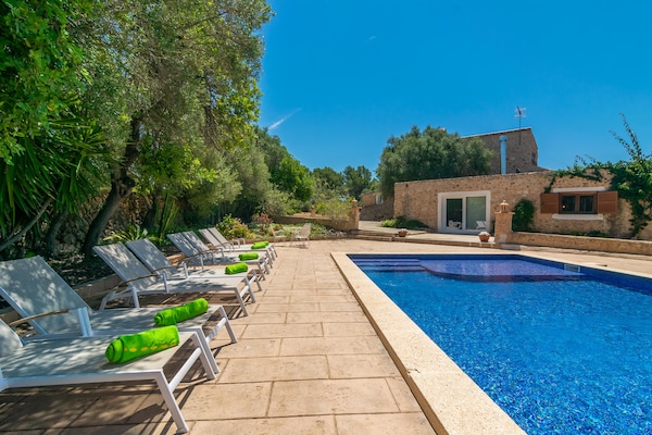 Foto van Saran - Villa met privézwembad in Llucmajor - Vakantiehuis in Llucmajor, Illes Balears - 