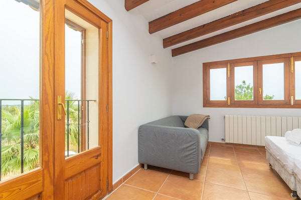 Foto van Saran - Villa met privézwembad in Llucmajor - Vakantiehuis in Llucmajor, Illes Balears - 