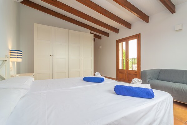 Foto van Saran - Villa met privézwembad in Llucmajor - Vakantiehuis in Llucmajor, Illes Balears - 