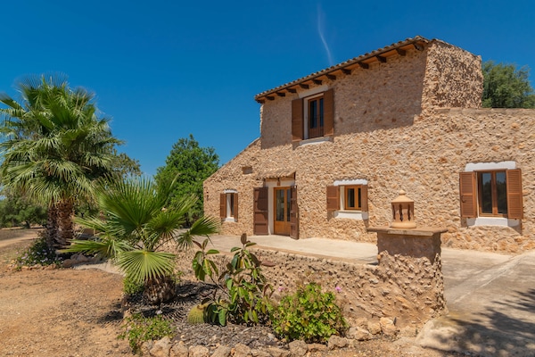 Foto van Saran - Villa met privézwembad in Llucmajor - Vakantiehuis in Llucmajor, Illes Balears - 