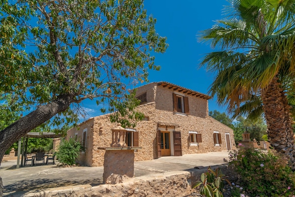Foto van Saran - Villa met privézwembad in Llucmajor - Vakantiehuis in Llucmajor, Illes Balears - 