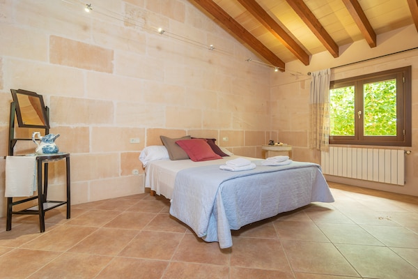 Foto van Villa in Can Picafort met Zoutwaterzwembad - Vakantiehuis in Can Picafort, Illes Balears - 