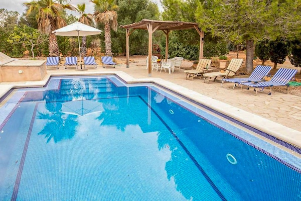 Foto van Canaus - Villa Con Piscina Privada En Porreres - Vakantiehuis in Porreres, Illes Balears - 