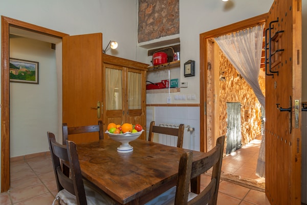 Foto van Canaus - Villa Con Piscina Privada En Porreres - Vakantiehuis in Porreres, Illes Balears - 