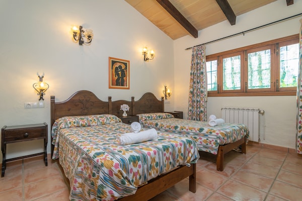 Foto van Canaus - Villa Con Piscina Privada En Porreres - Vakantiehuis in Porreres, Illes Balears - 