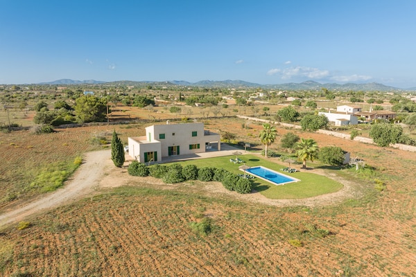 Foto van Elegante familievilla met zwembad - Vakantiehuis in Porto Cristo, Illes Balears - AreaSummer1KM