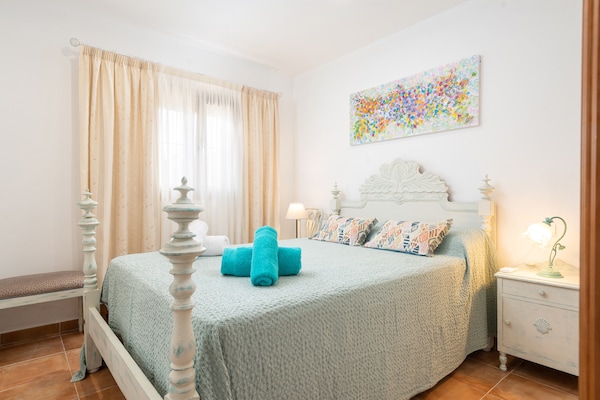 Foto van Villa in Búger met Privézwembad en BBQ - Vakantiehuis in , Illes Balears - 