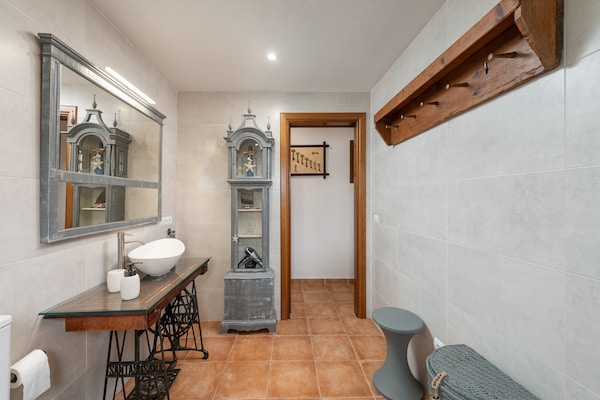 Foto van Villa in Búger met Privézwembad en BBQ - Vakantiehuis in , Illes Balears - 
