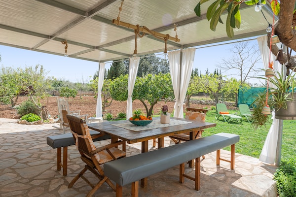 Foto van Villa in Búger met Privézwembad en BBQ - Vakantiehuis in , Illes Balears - 