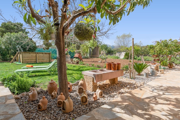 Foto van Villa in Búger met Privézwembad en BBQ - Vakantiehuis in , Illes Balears - 