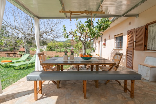 Foto van Villa in Búger met Privézwembad en BBQ - Vakantiehuis in , Illes Balears - 