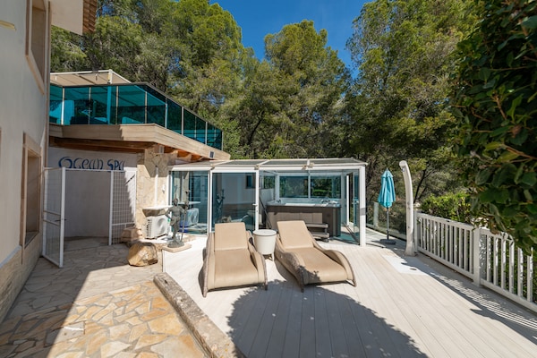 Foto van Villa in Portals Nous met zwembad en zeezicht - Vakantiehuis in , Illes Balears - ExteriorSummer