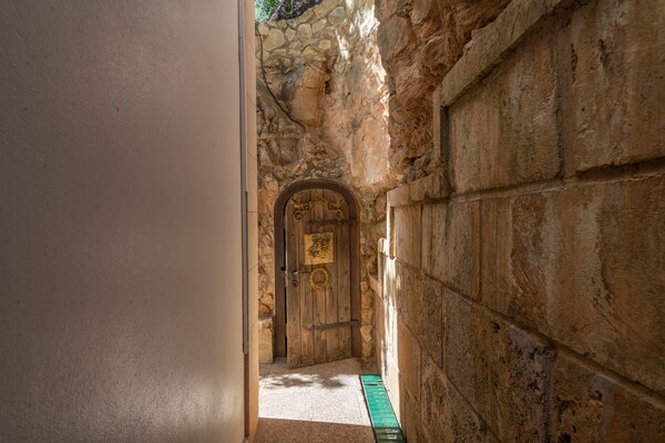 Foto van Villa in Portals Nous met zwembad en zeezicht - Vakantiehuis in , Illes Balears - ExteriorSummer
